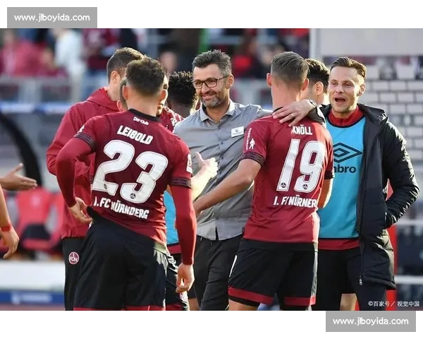 汉堡迎战帕德伯恩焦点对决解析赛季走势与胜负看点前瞻全面观察