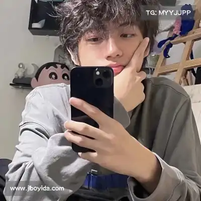 经裙瀚